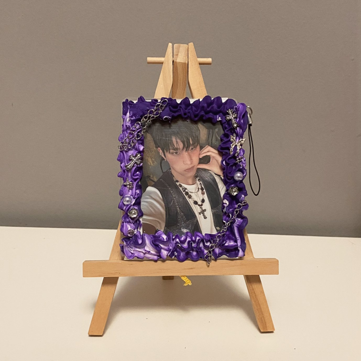 Purple Cream Glue Toploader with strap