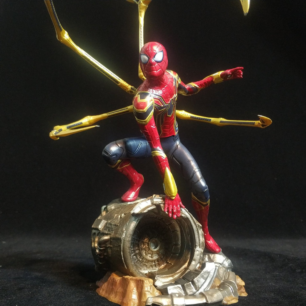 Avengers - Infinity War Spider-Man Figure