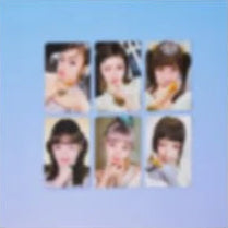 IVE- Ive X Minive Random Photocard Pack [Line And Friends](Switch Pop-Up Official MD)