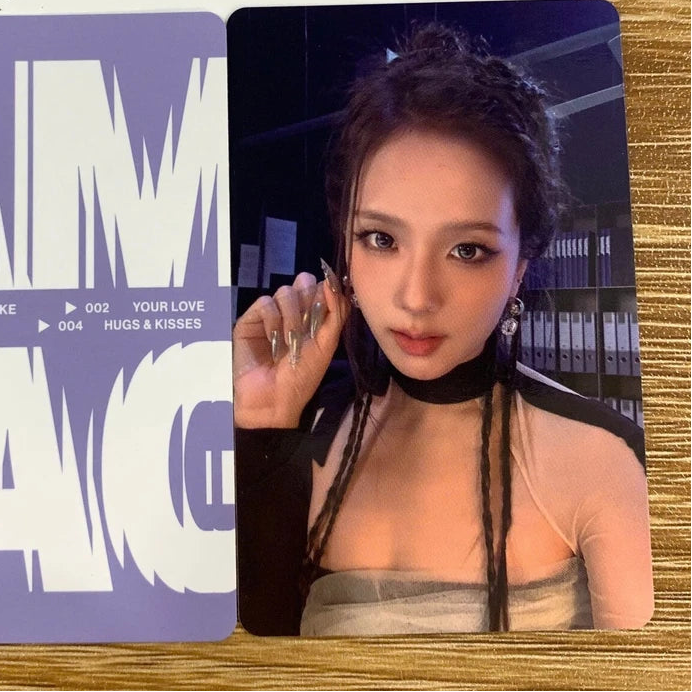 JISOO "AMORTAGE" - Official Photocard Pop-Up